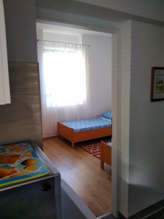 Ferienwohnung Mara Pula Exterior foto
